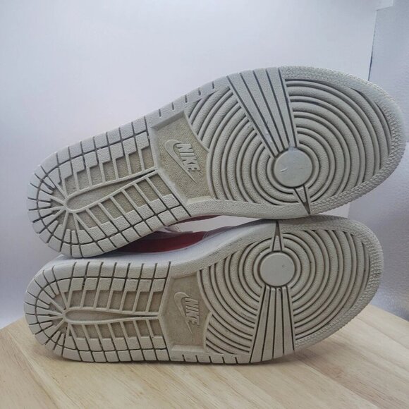 Nike Air Jordan Womens Air Jordan 1 Mid SE 'Bright Citrus' CZ0774-800 Womens 6.5 - Picture 6 of 8